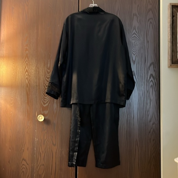 Secret Treasures black silky pajamas. 2pc. Decorative trim with gold sparkles. L - Picture 8 of 9